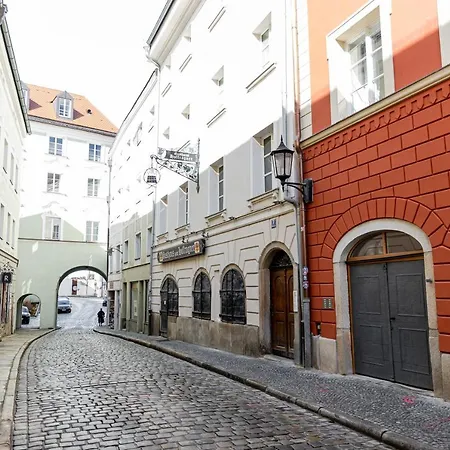 Servus Old Town Premium Apartman