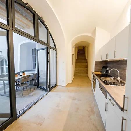 Servus Old Town Premium Пассау